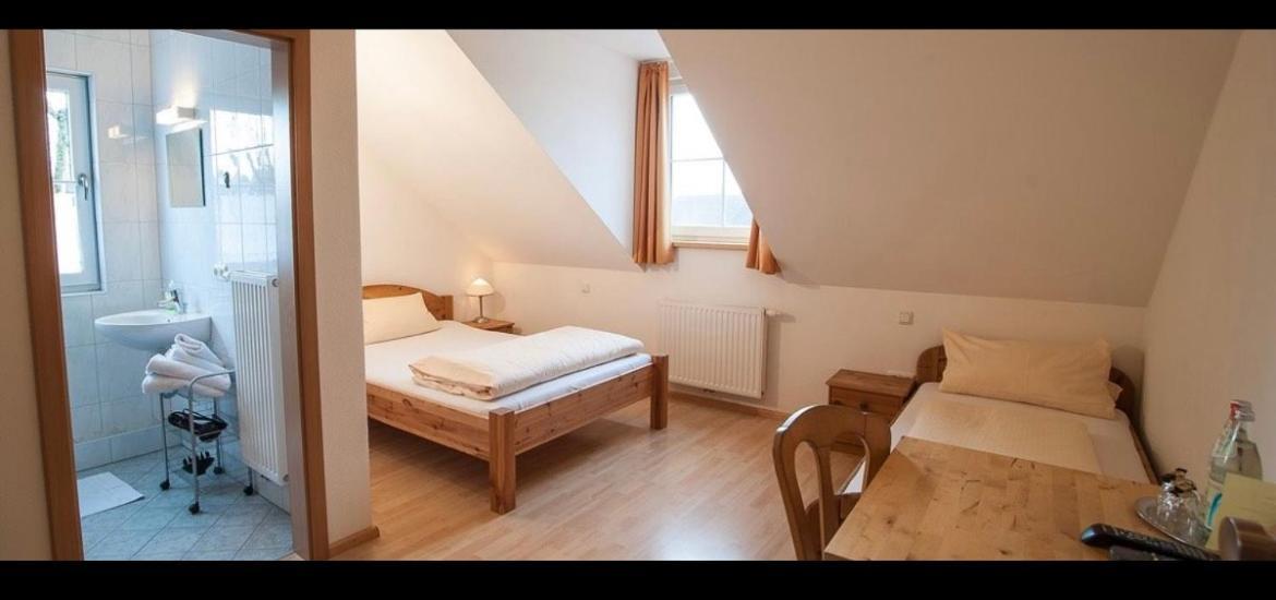 Geesthachter Hof Hotel Buitenkant foto